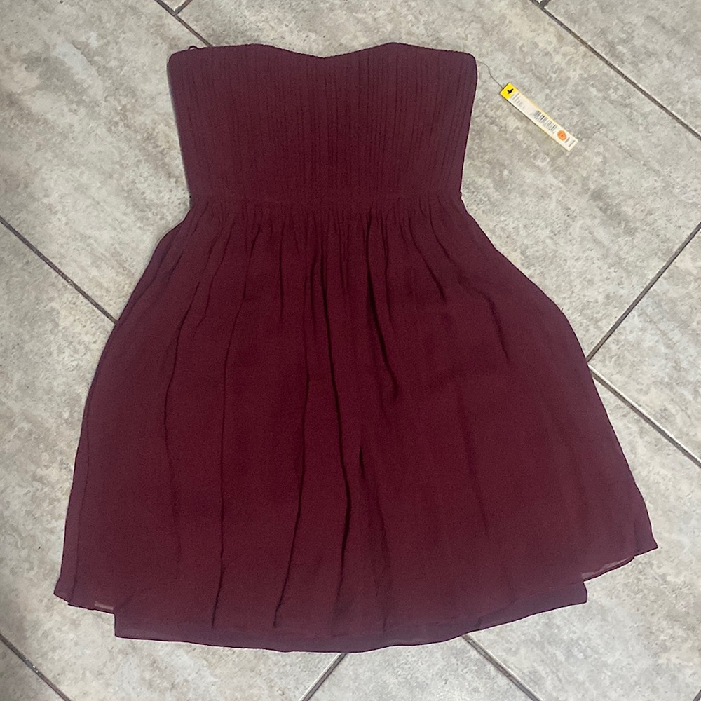 NWT Alice + Olivia Burgundy Pleated Double Column Silk Cocktail Dress Size 0